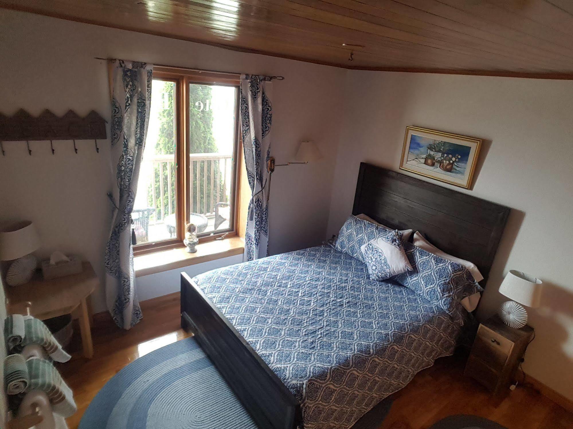 Gite au Vieux Pommier Tadoussac Extérieur photo
