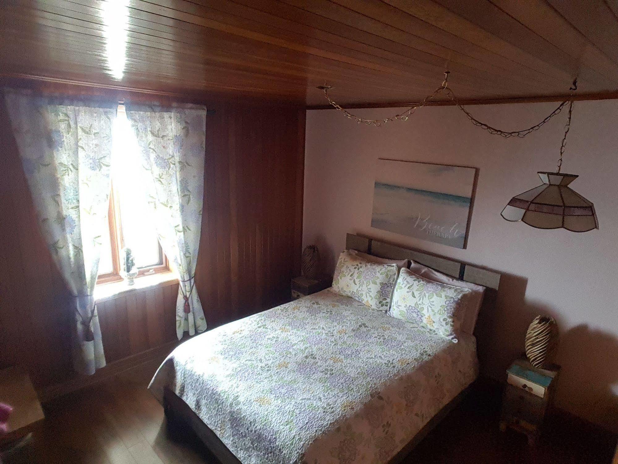 Gite au Vieux Pommier Tadoussac Extérieur photo