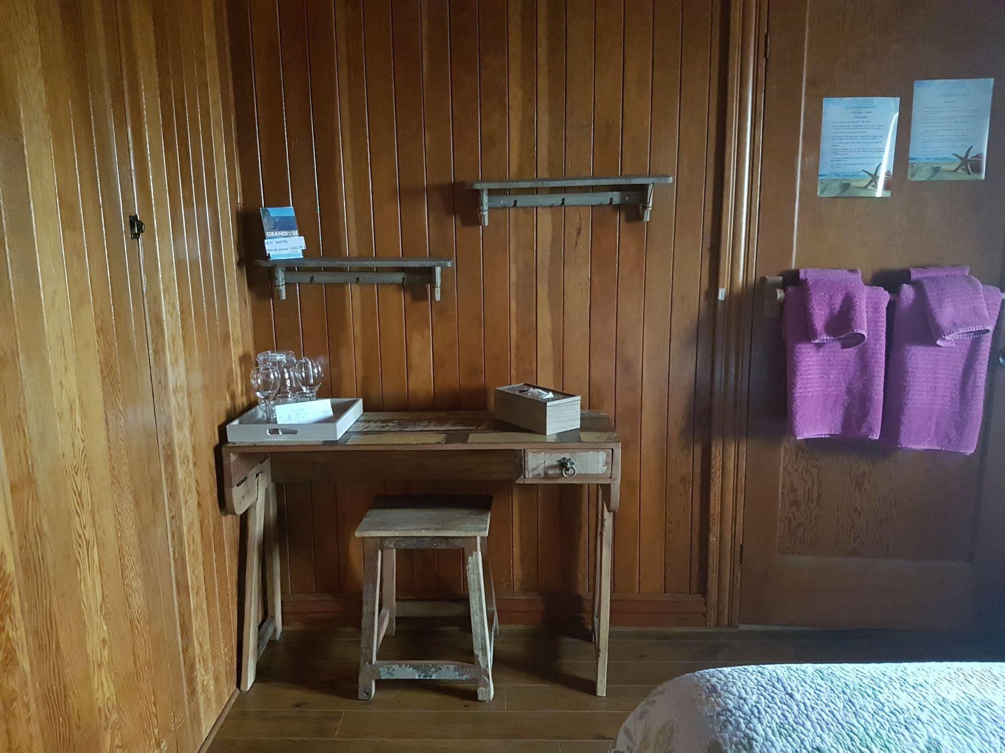 Gite au Vieux Pommier Tadoussac Extérieur photo